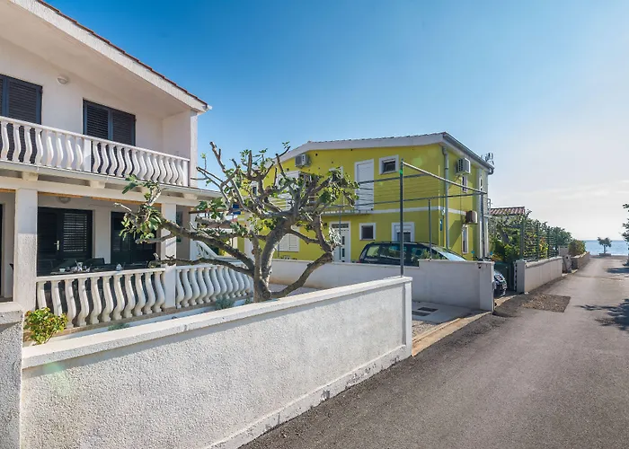 Poslon Апартаменты *